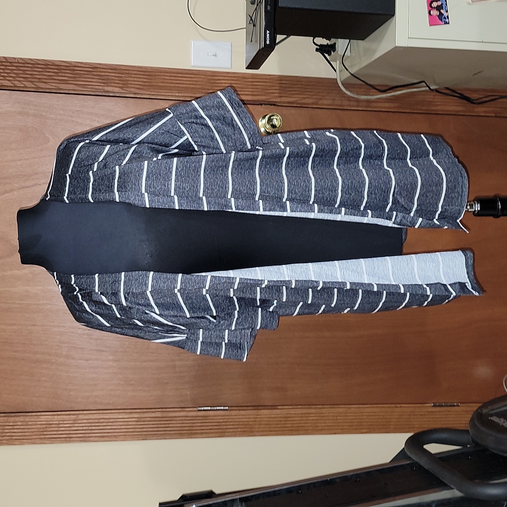 Cardigan, NWT